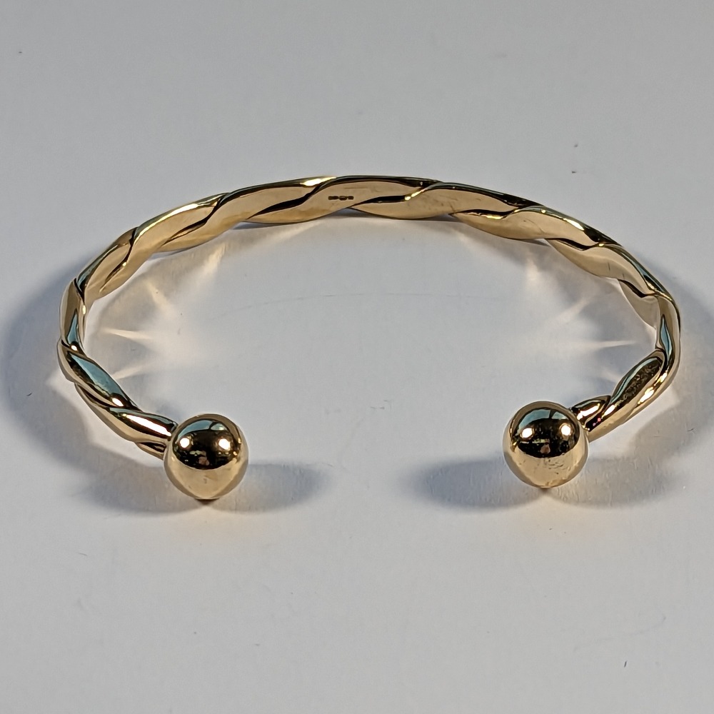 Twisted Neck Cuff- Gold